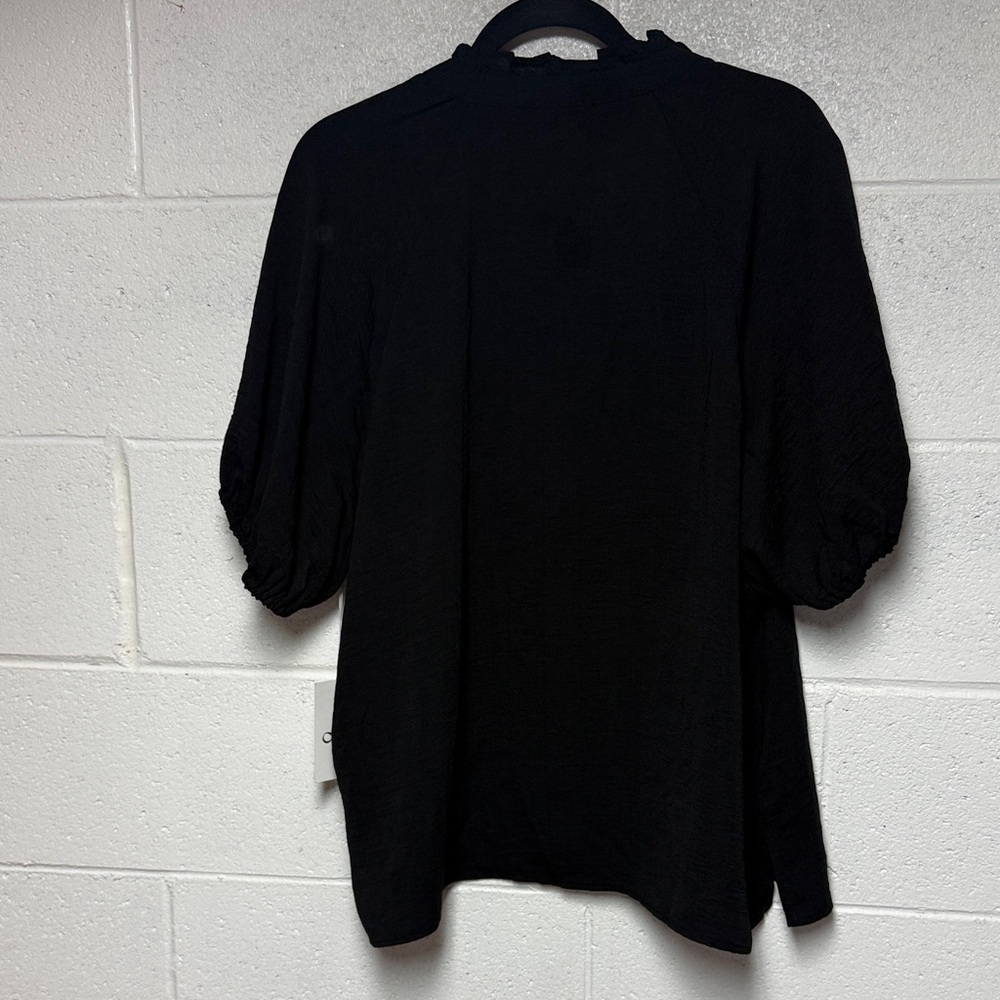CeCe Elegant Black Blouse - Picture 7 of 9